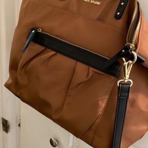 Hand or shoulder bag